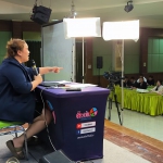 เบื้องหลังการถ่ายทำรายการ "ติวเข้มเติมเต็มความรู้" ณ ... Image 6